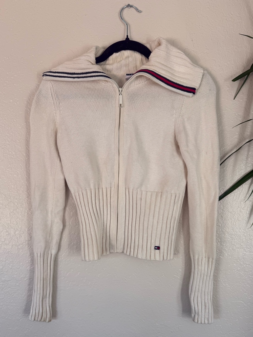 90s Tommy Hilfiger Cream Zip Front Ribbed Sweater with Navy & Red Collar Stripes
